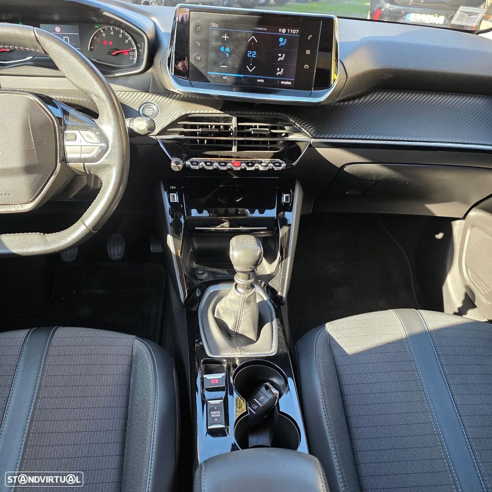 Peugeot 208 1.2 PureTech Allure Pack - 17