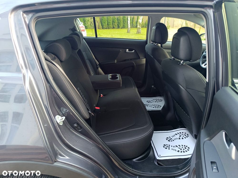 Kia Sportage 1.6 GDI L 2WD - 34