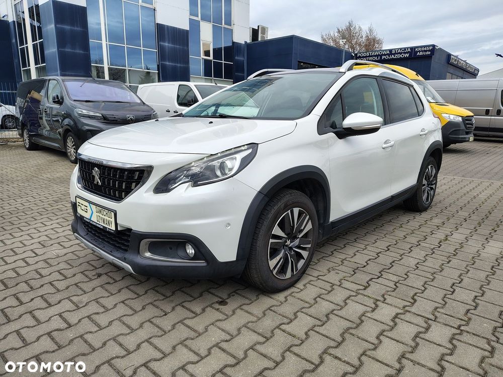 Peugeot 2008 1.2 Pure Tech Allure S&S - 2