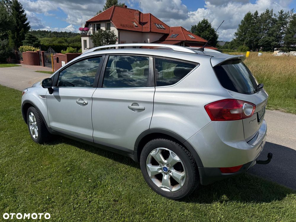 Ford Kuga 2.0 TDCi Titanium - 4