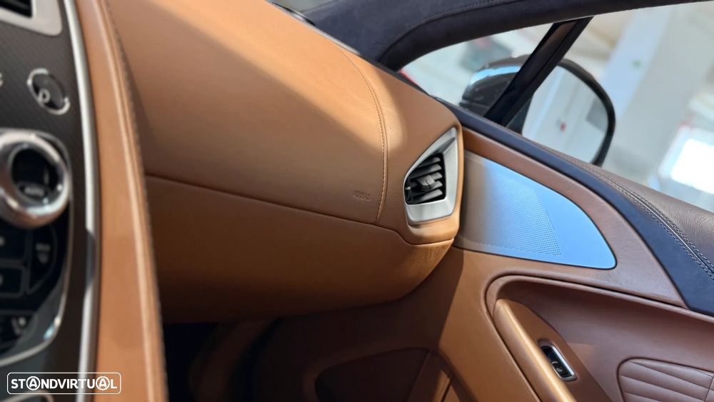 Aston Martin Vanquish S Coupe - 34