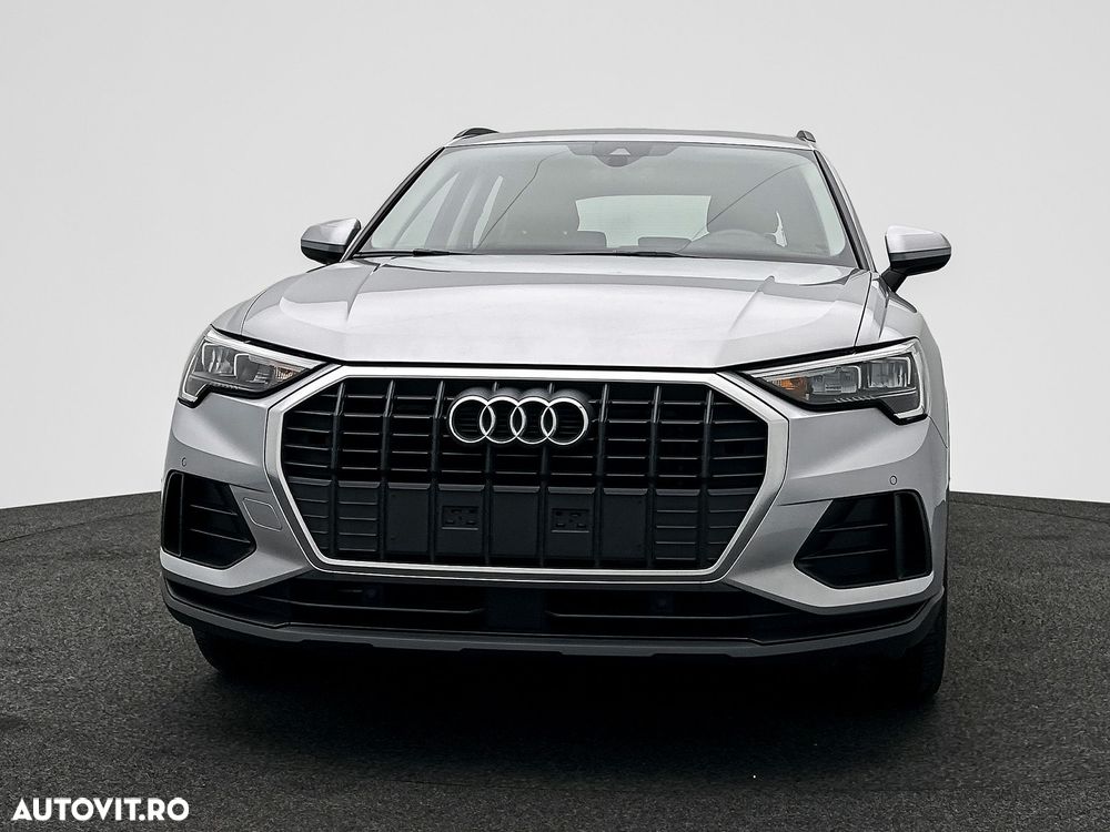 Audi Q3 35 TDI S tronic - 12