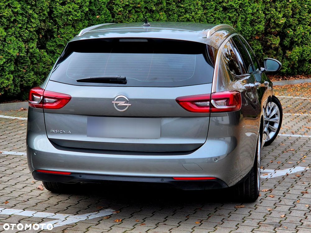 Opel Insignia 2.0 CDTI Exclusive S&S - 10