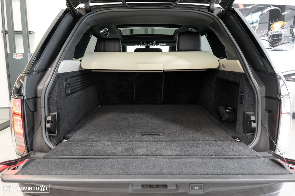 Land Rover Range Rover 4.4 SDV8 Vogue - 32