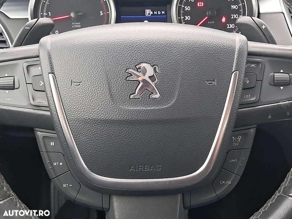 Peugeot 508 2.2 HDI FAP BVA GT - 15