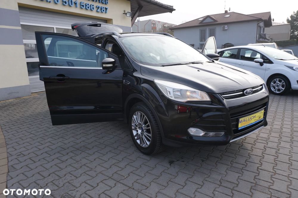 Ford Kuga 2.0 TDCi 2x4 Titanium - 11