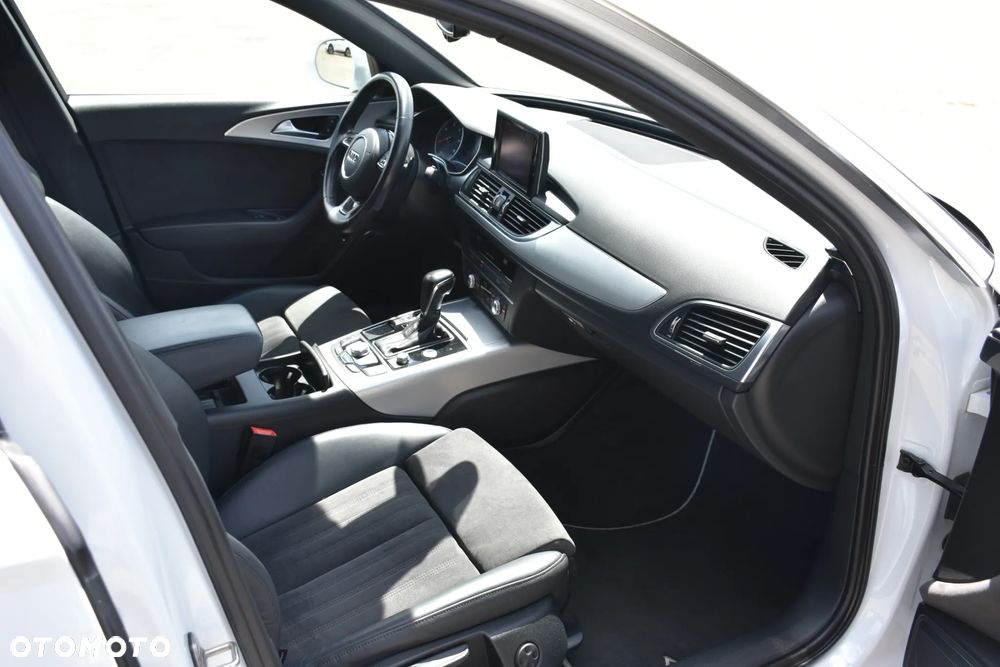 Audi A6 Avant 2.0 TDI Ultra S tronic - 15