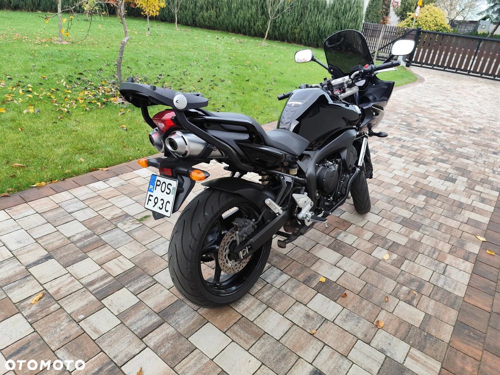Yamaha FZ6 - 3
