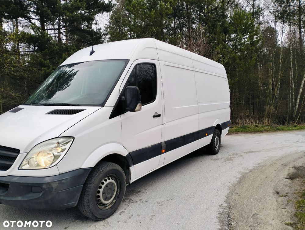 Mercedes-Benz SPRINTER - 2