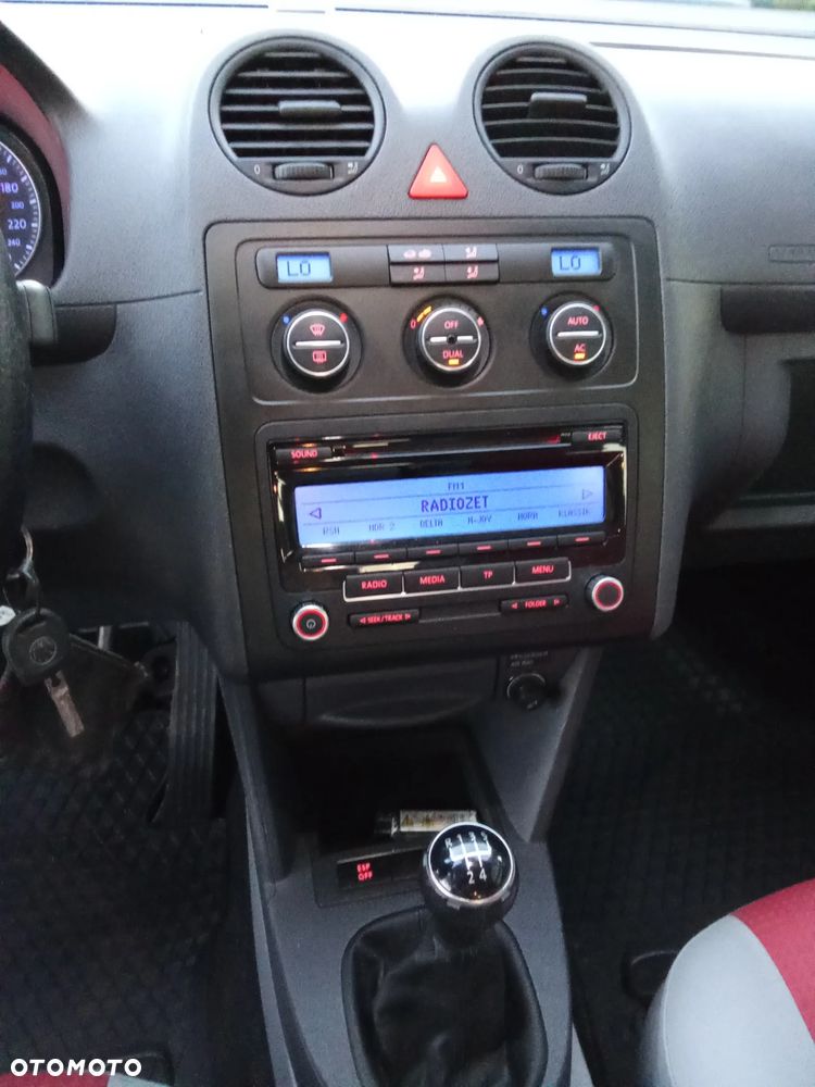 Volkswagen Caddy 1.4 Life Style (5-Si.) - 28