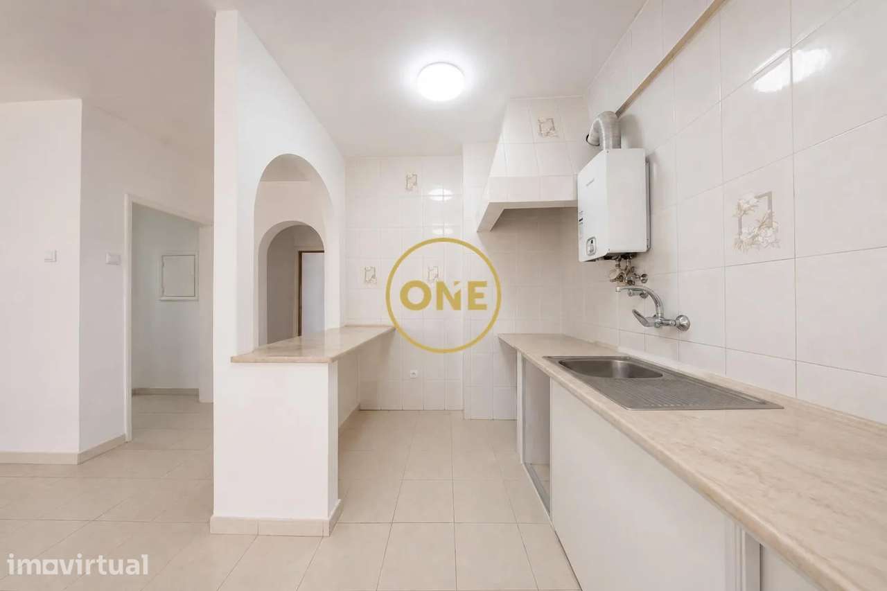 Apartamento T3 na Avenida D. João III – 4.º Piso - Grande imagem: 4/23