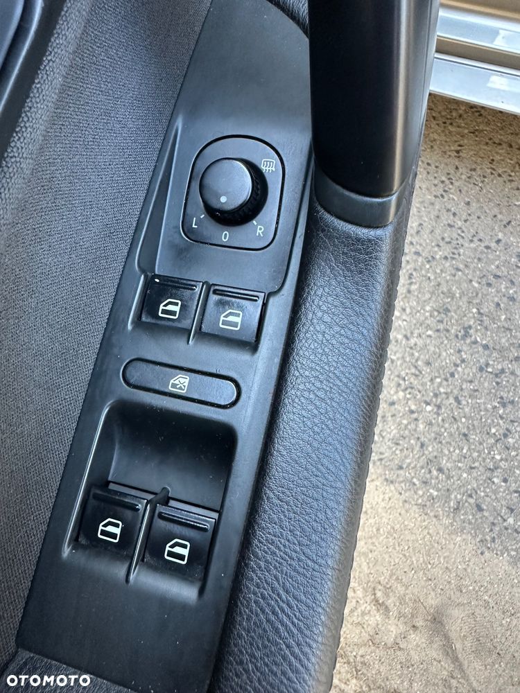Volkswagen Passat CC 2.0 TDI DSG - 28