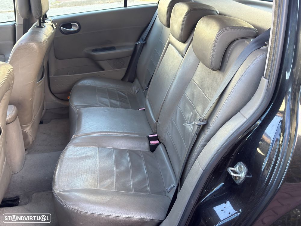 Renault Mégane 1.5 dCi Dynamique Luxe - 6