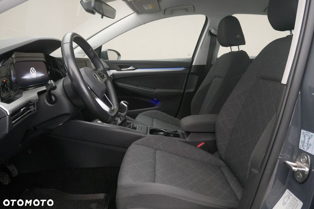 Volkswagen Golf - 12