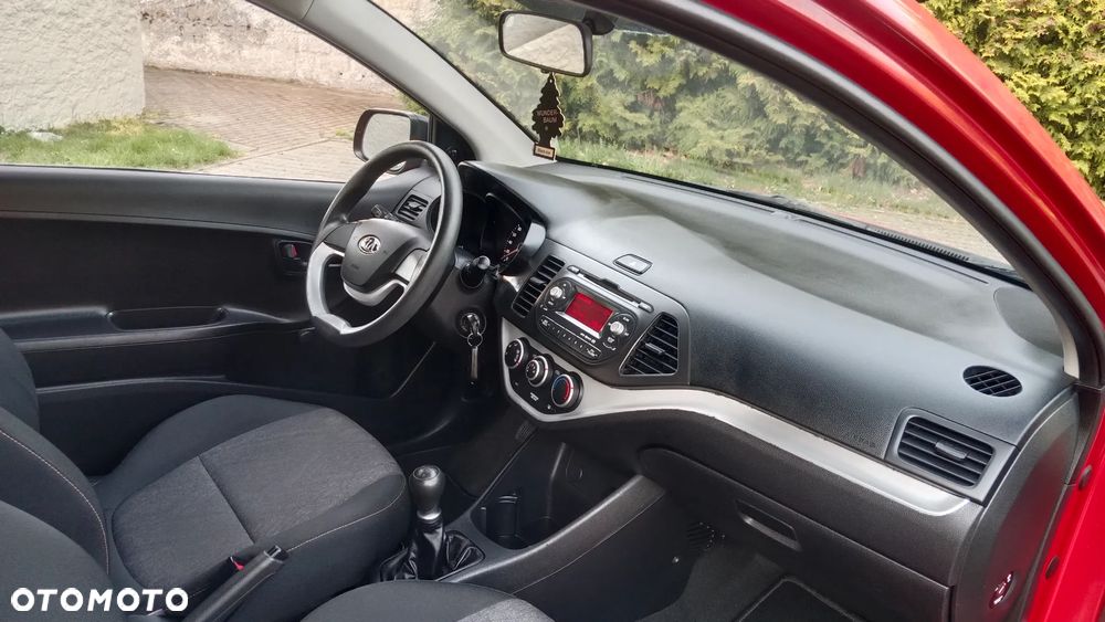 Kia Picanto 1.0 Dream Team Edition - 8