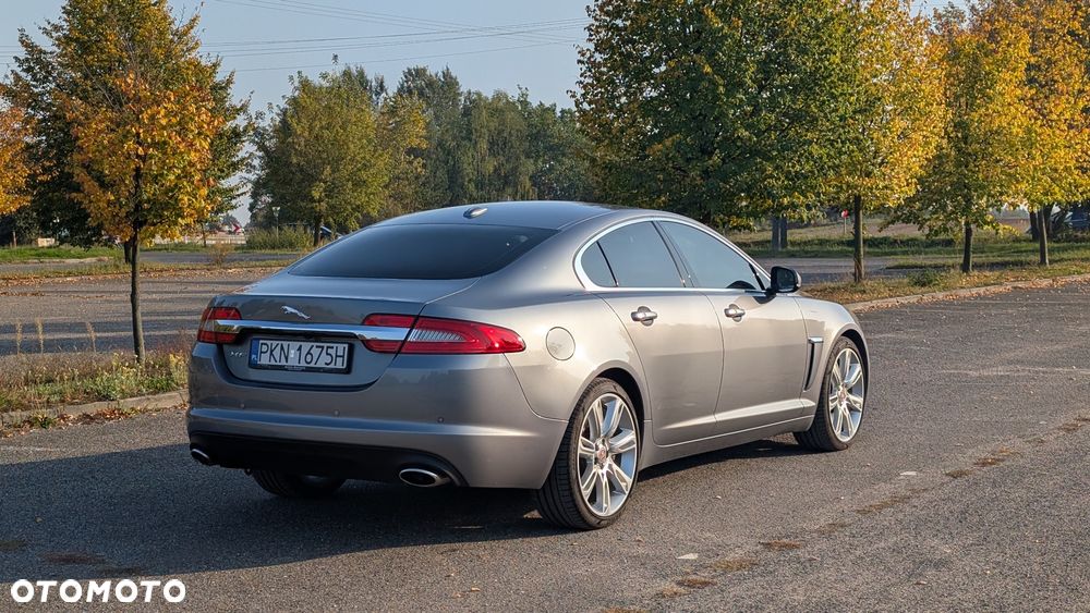 Jaguar XF 3.0 V6 S Premium Luxury - 9