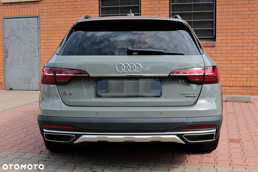 Audi A4 Allroad 2.0 TDI Quattro S tronic - 13
