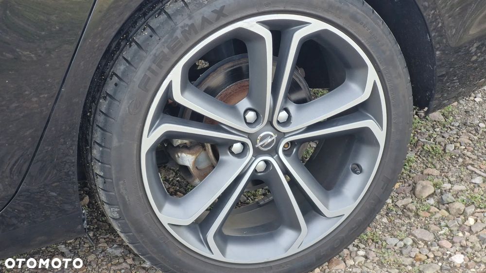 Opel Insignia - 20