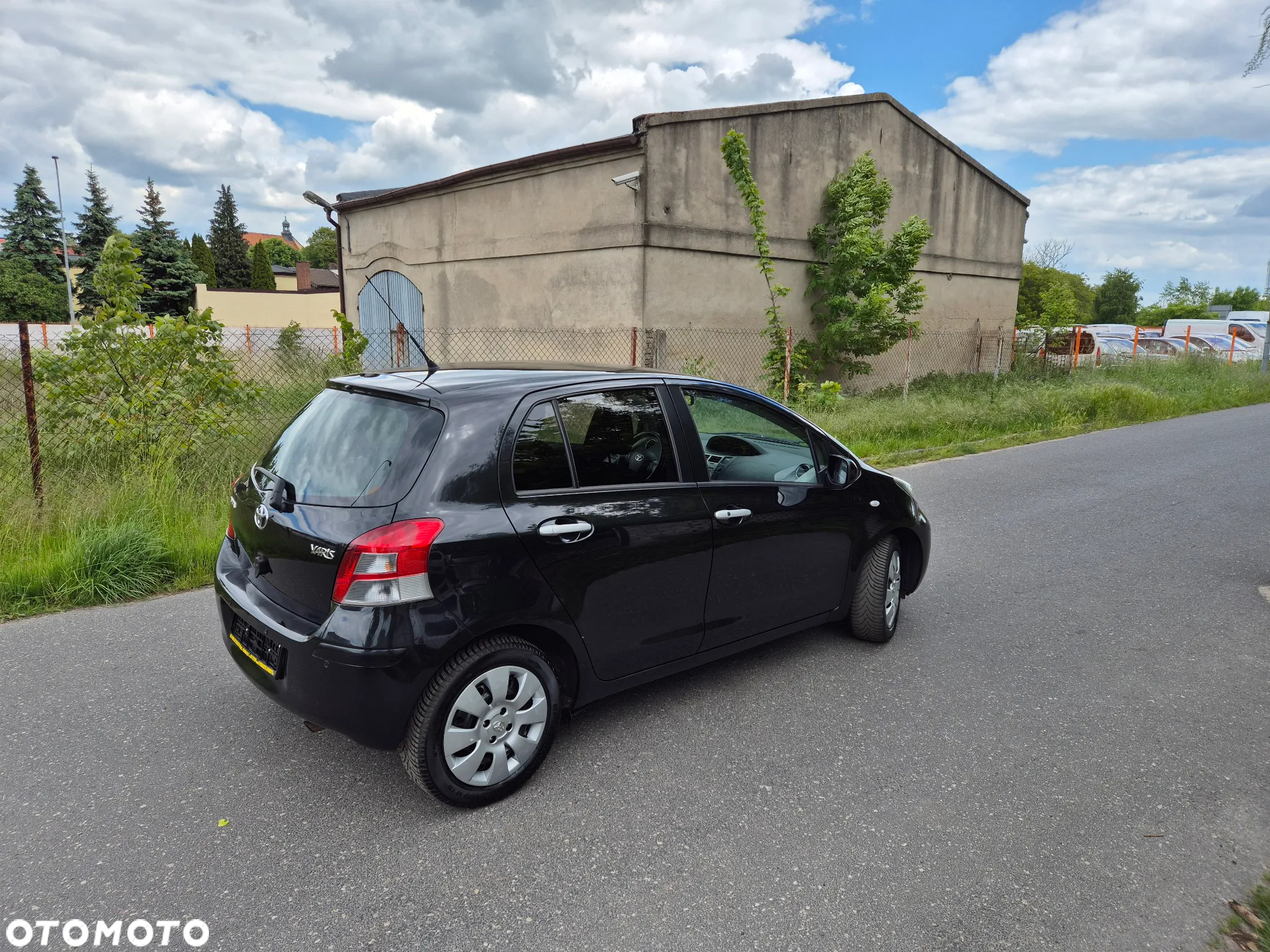 Toyota Yaris 1.33 VVT-i Executive - 5