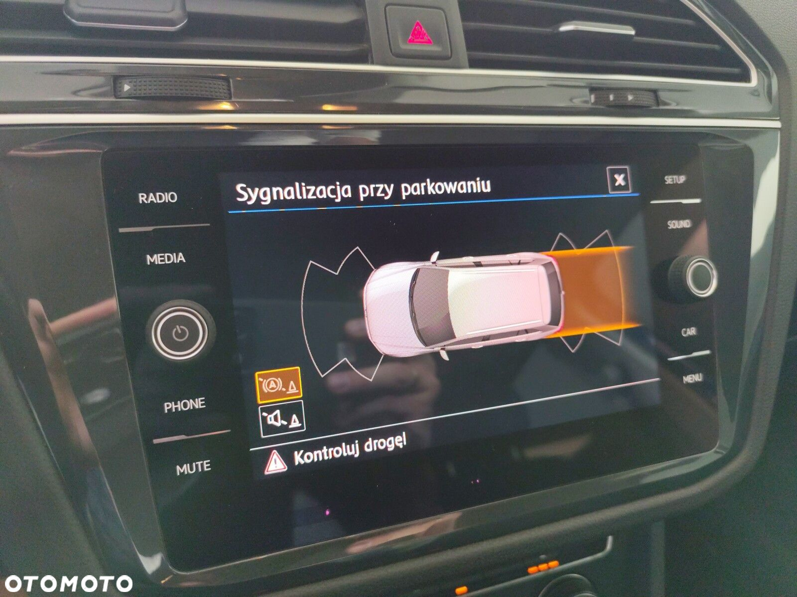 Volkswagen Tiguan - 26