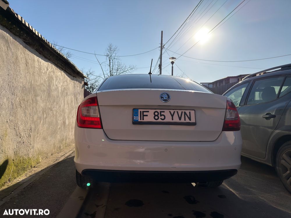 Skoda RAPID 1.2 TSI Style - 10