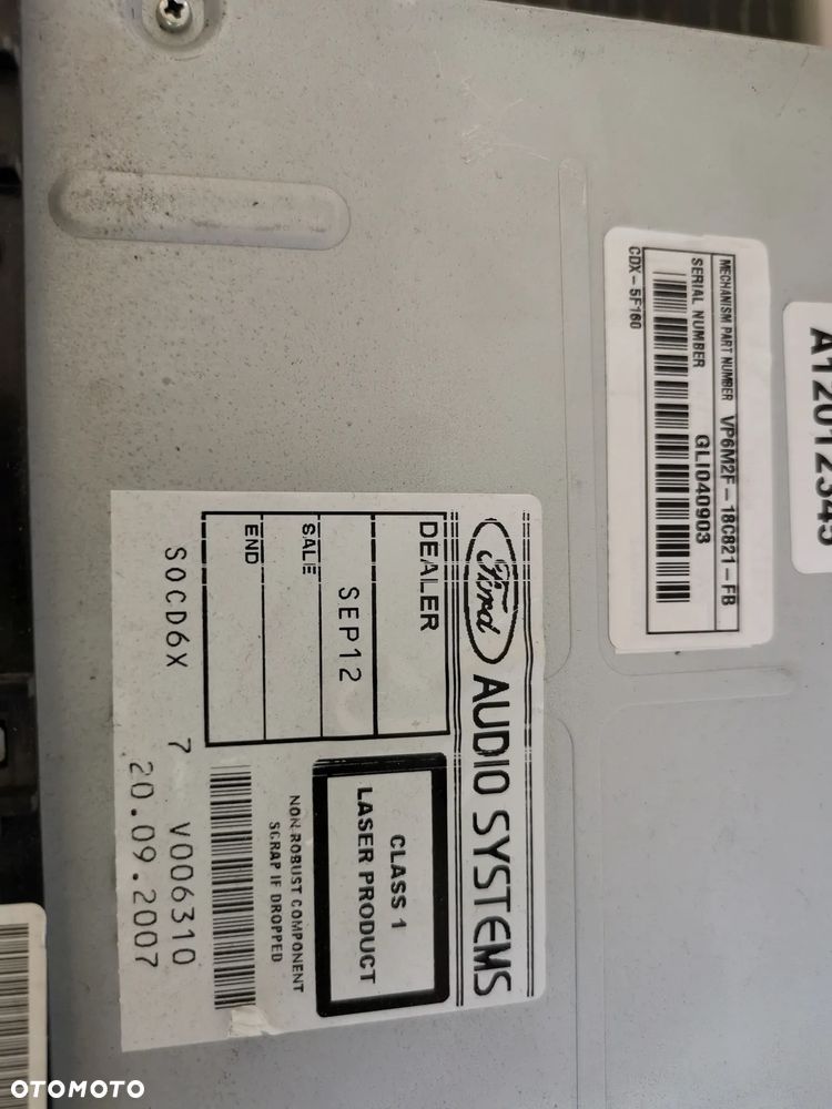 Radio do Ford Mondeo MK4 VP6M2F - 18C821 - FB - 3