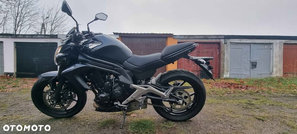 Kawasaki ER - 2