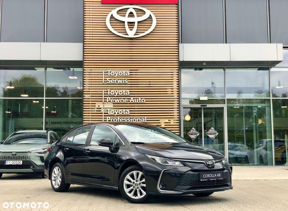 Toyota Corolla - 1