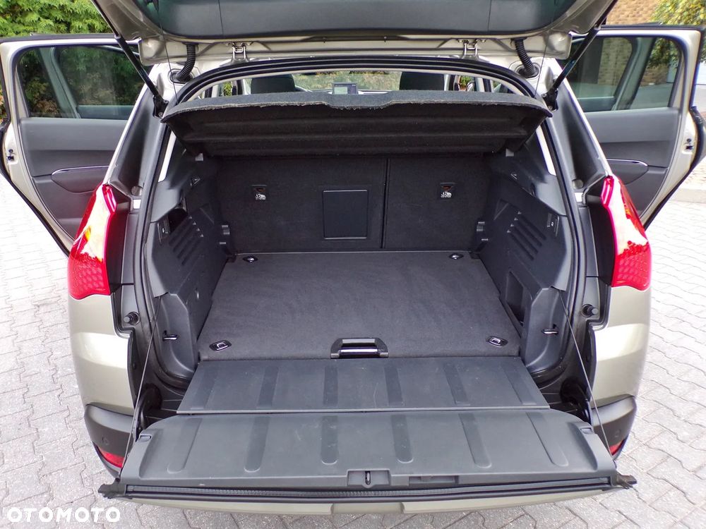 Peugeot 3008 HDi 150 Allure - 30