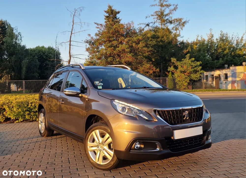 Peugeot 2008 1.2 Pure Tech Active - 2