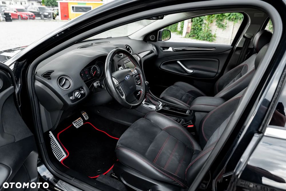 Ford Mondeo 2.0 EcoBoost Titanium S - 18