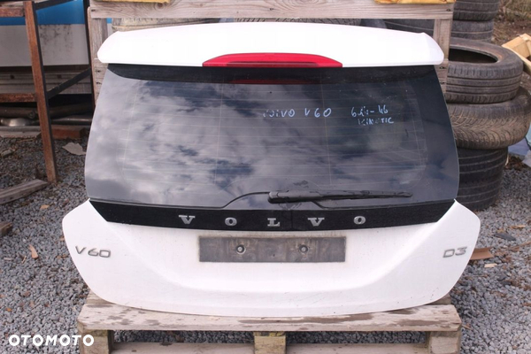 Klapa tył Tylna Kompletna Volvo V60 614-46