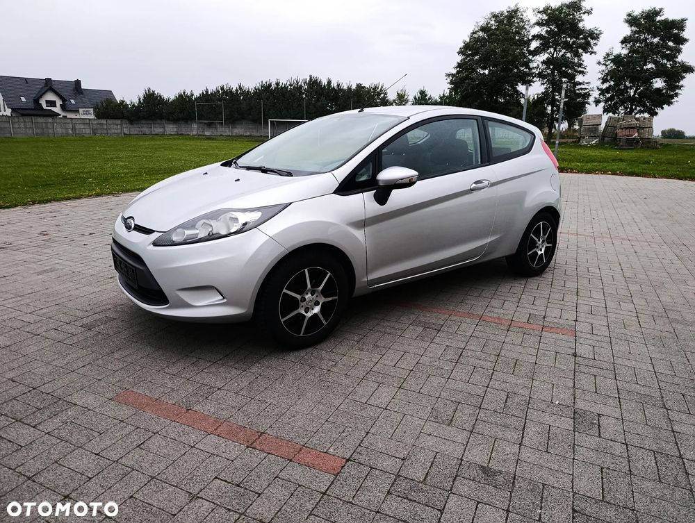 Ford Fiesta 1.25 Ambiente - 1