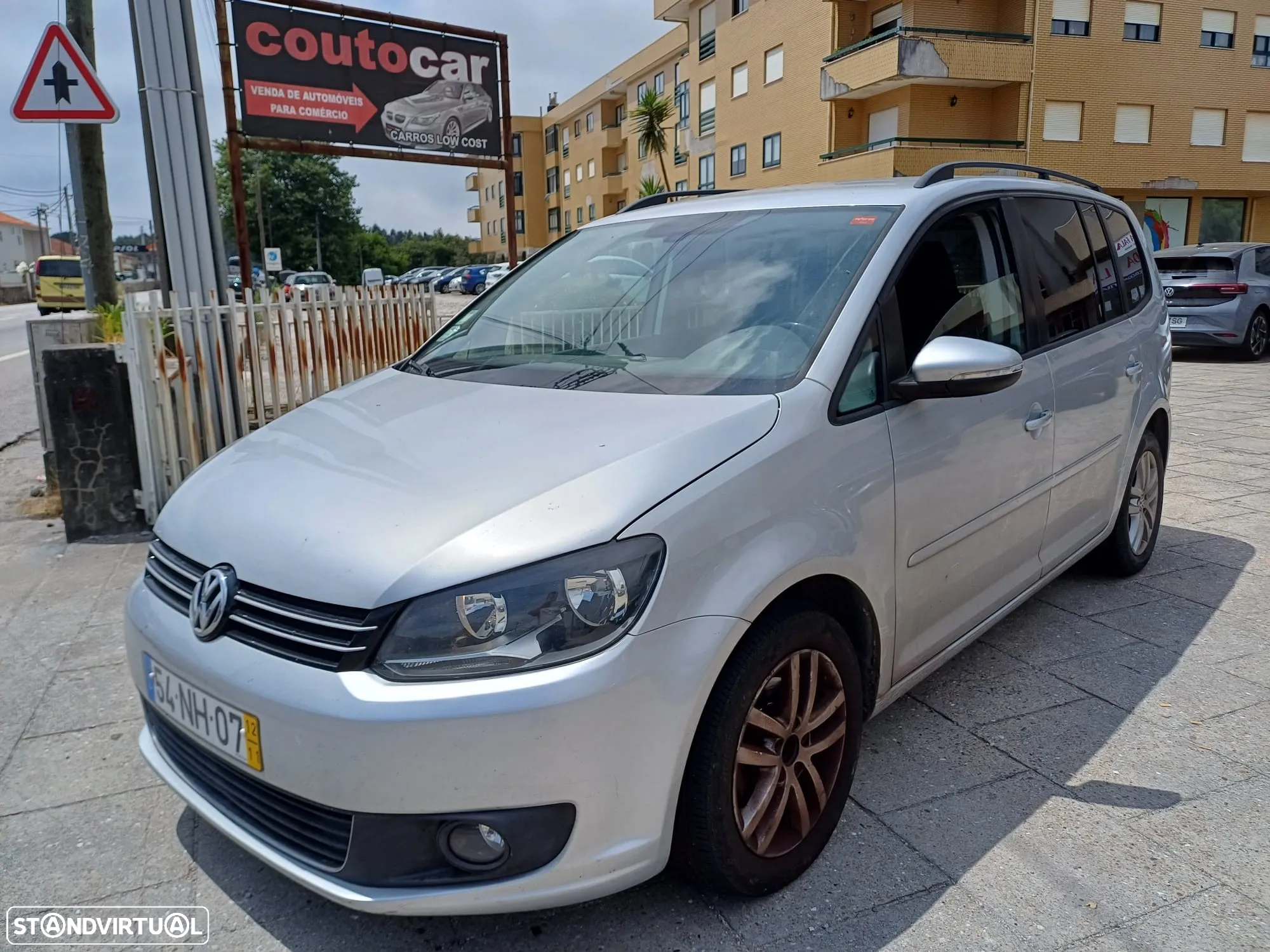 VW Touran 1.6 TDI Blue.Highline 7L - 4