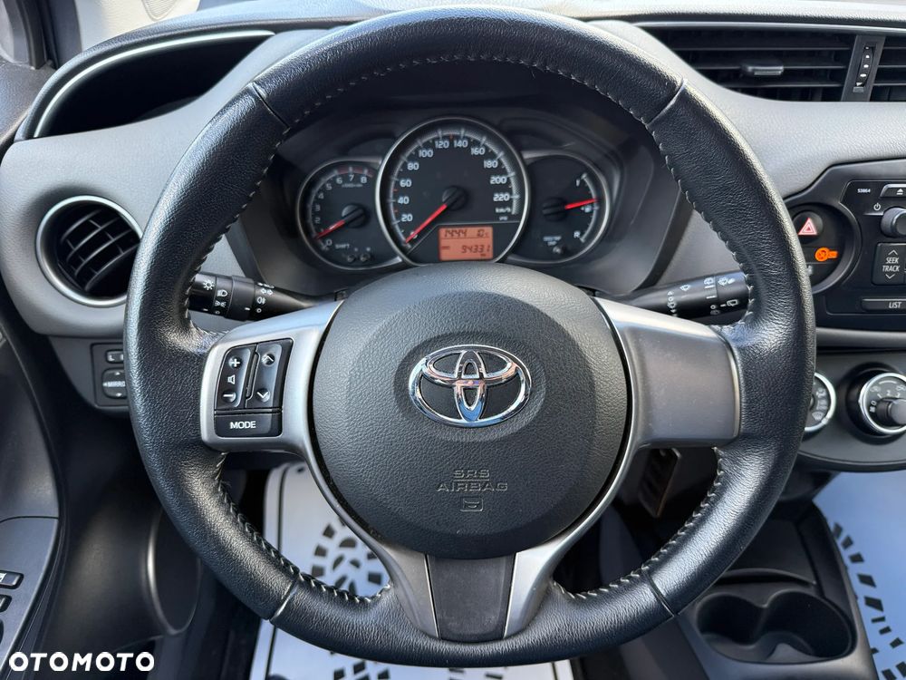 Toyota Yaris 1.33 Active EU6 - 8
