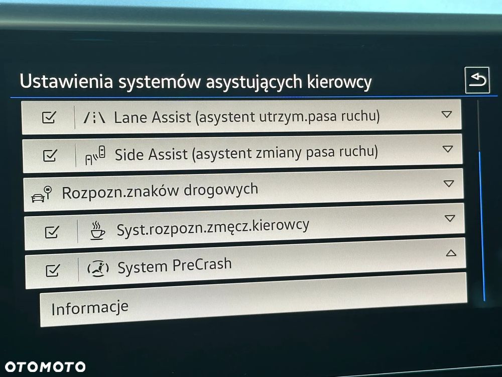 Volkswagen Arteon 2.0 TDI R-Line DSG - 26