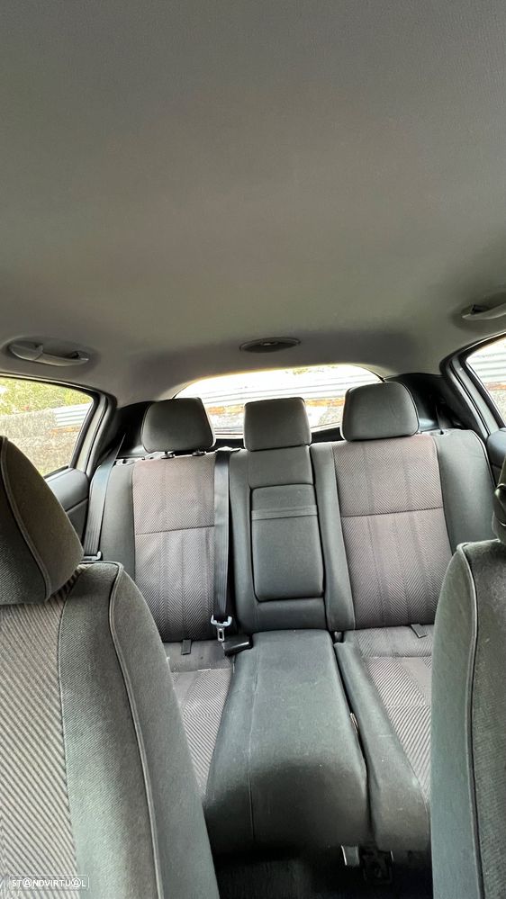 Alfa Romeo 147 1.9 JTD 16V Progression - 7