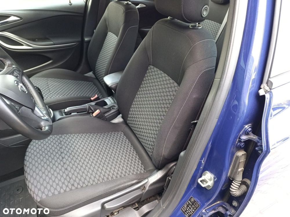 Opel Astra - 11