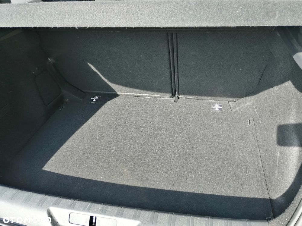 Peugeot 308 1.2 PureTech Access S&S - 20