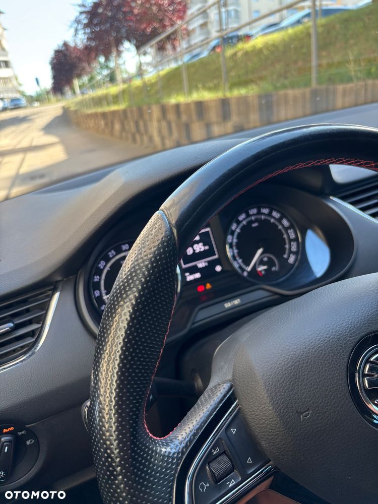 Skoda Octavia 2.0 TDI (Green tec) RS - 10