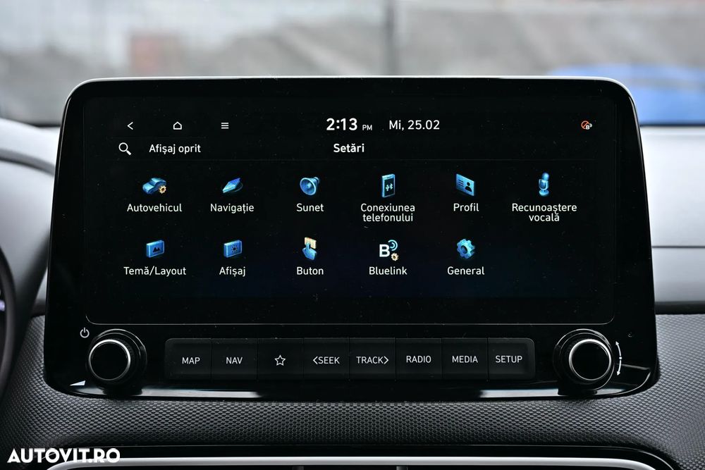 Hyundai KONA - 28