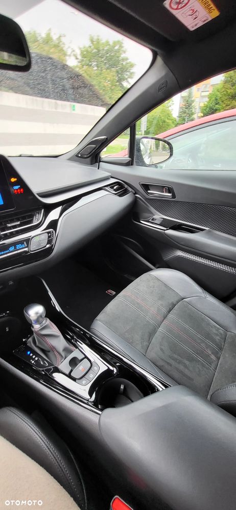 Toyota C-HR 2.0 Hybrid GR Sport - 18