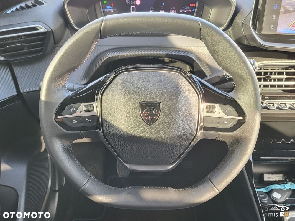 Peugeot 2008 - 21