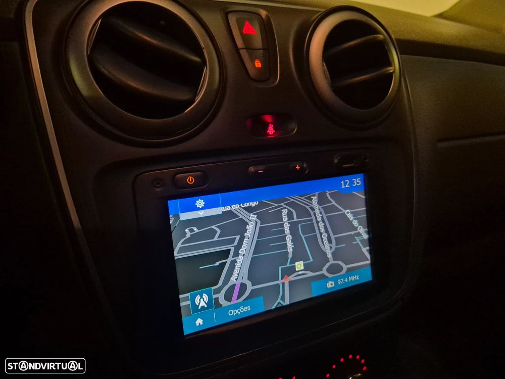 Dacia Lodgy 1.5 dCi Stepway 7L - 21