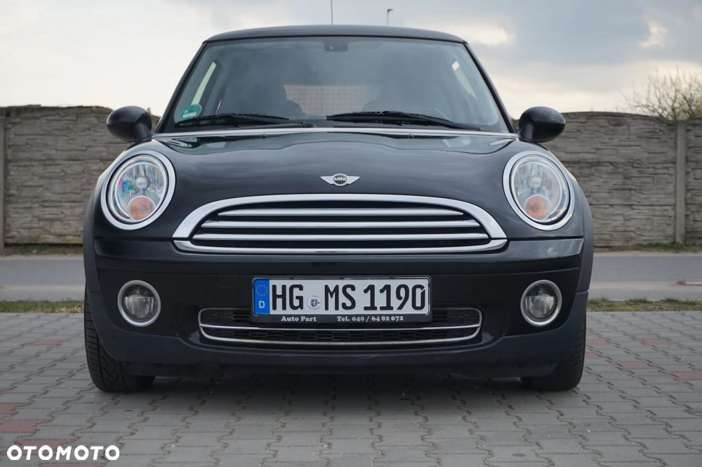 MINI Cooper Standard - 4