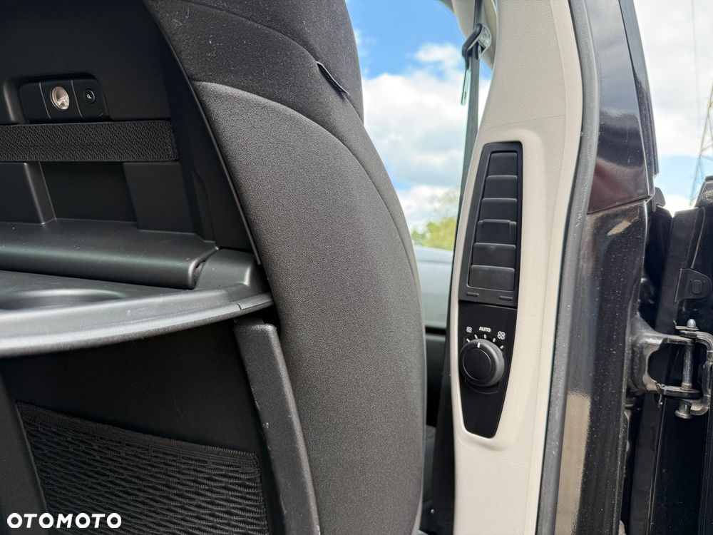 Citroën C4 Picasso 2.0i Exclusive MCP - 32