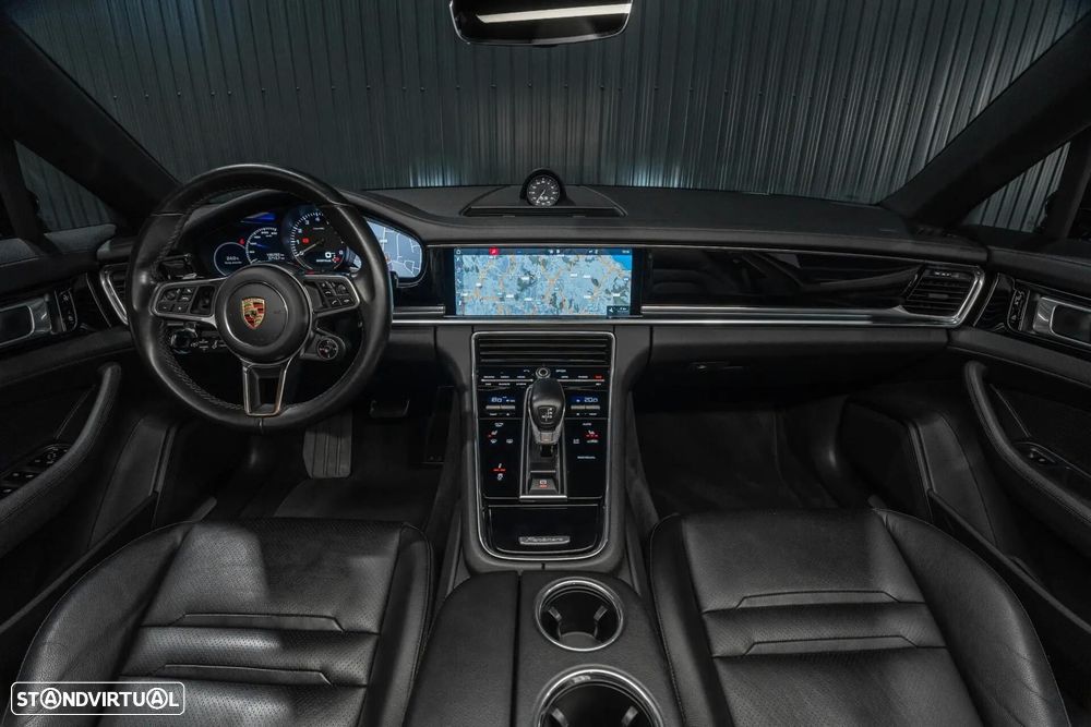 Porsche Panamera - 7
