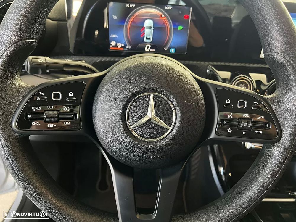Mercedes-Benz A 180 Limousine d Style - 8