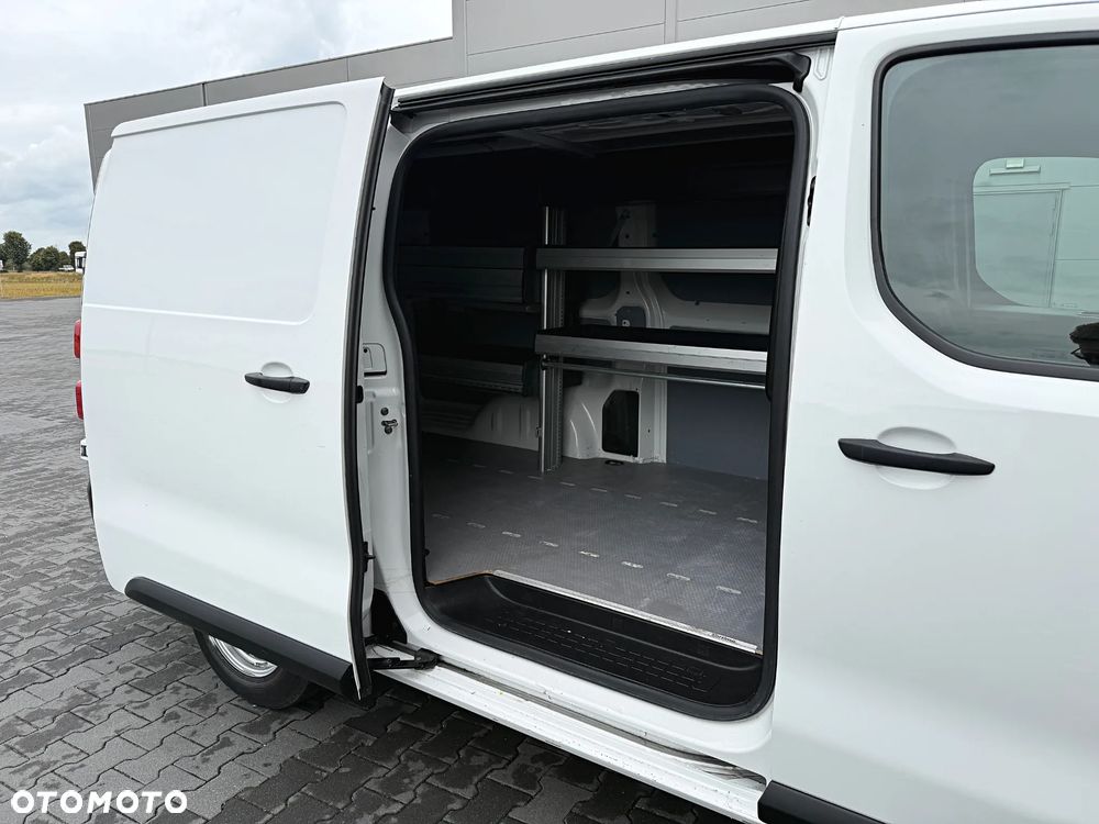 Opel Vivaro - 34