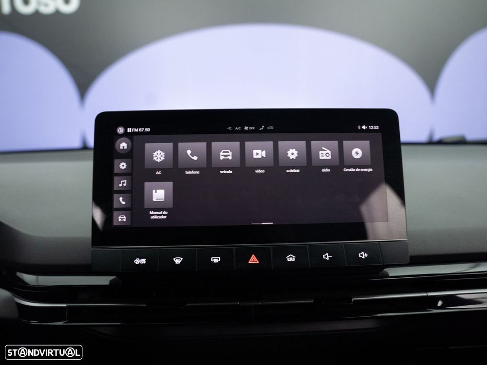 MG MG4 64 kWh Comfort - 27